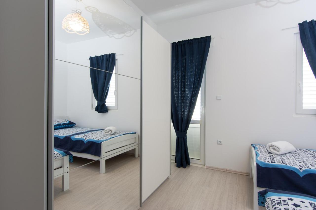 Lux apartman s pogledom na more Trogir Exterior foto